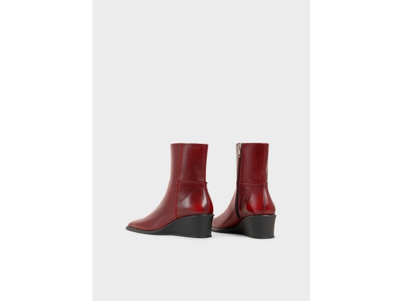 Vagabond - AINO - 5829-018-47 - Red 