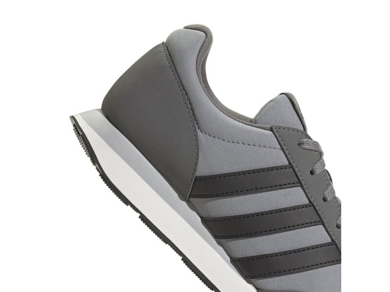 Adidas - RUN 60s 3.0 - HP2259 - Grau 